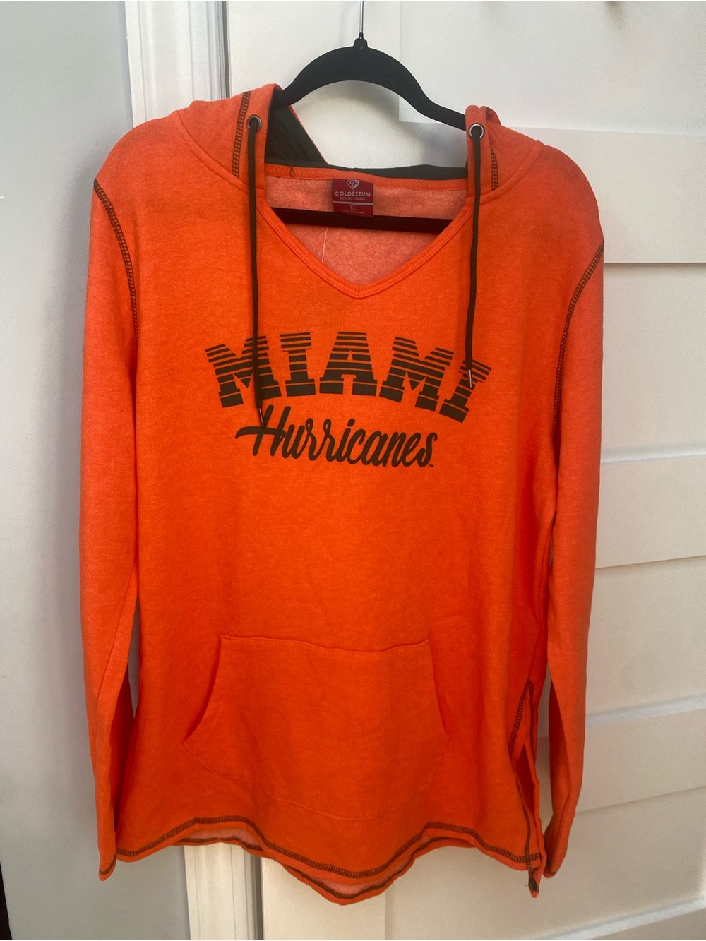Miami Hurricane womans XL sweatshirt hoodie